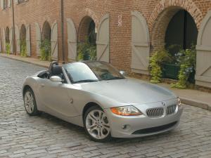 BMW Z4 3.0i Roadster 2002 года (US)